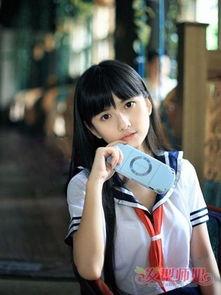 超短刘海发型女网红,女网红演绎时尚新风尚